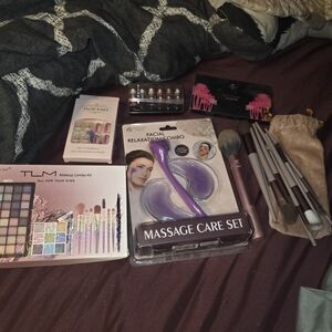Makeup Combo Kit with Brushes